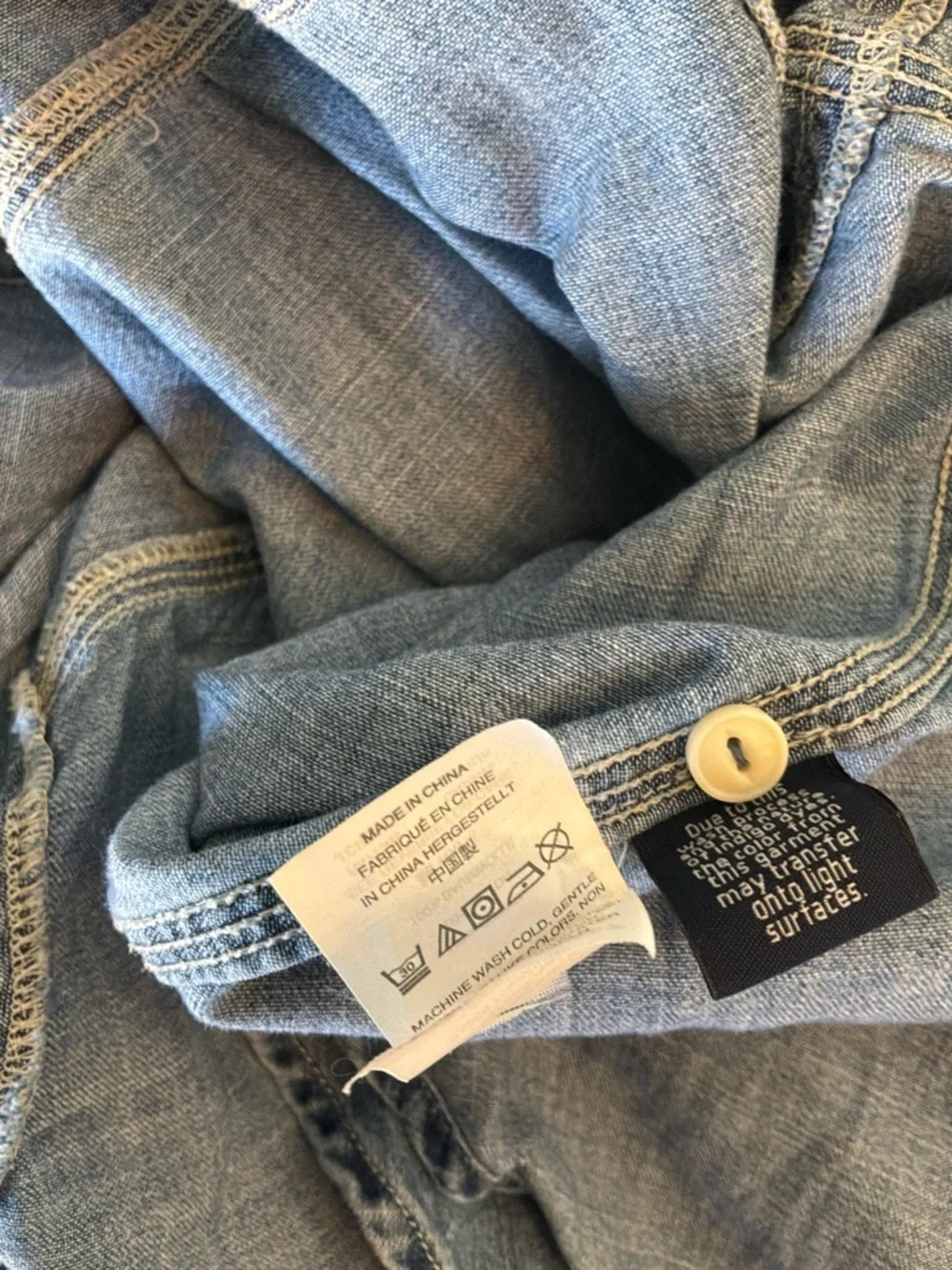 J. Crew Light Blue Denim Button-Up Shirt Size 4 Chambray Western Preppy